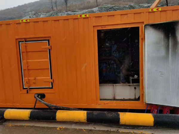 麻山发电机出租 柴油发电机组电压低报警怎么办?